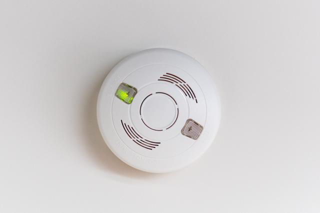 Why Your Smoke Detectors Are Going Off When There’s No Smoke!